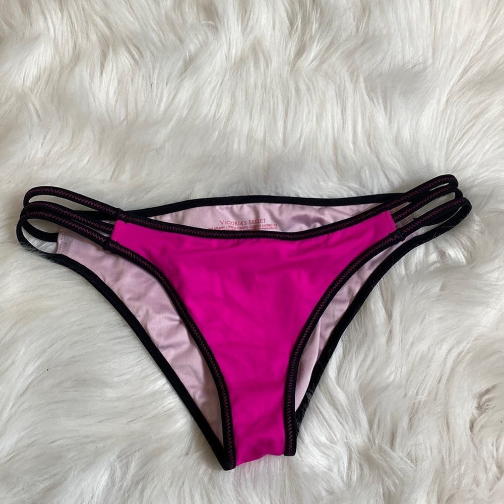 Victoria’s Secret The Strappy Cheekey bikini bottom size S
